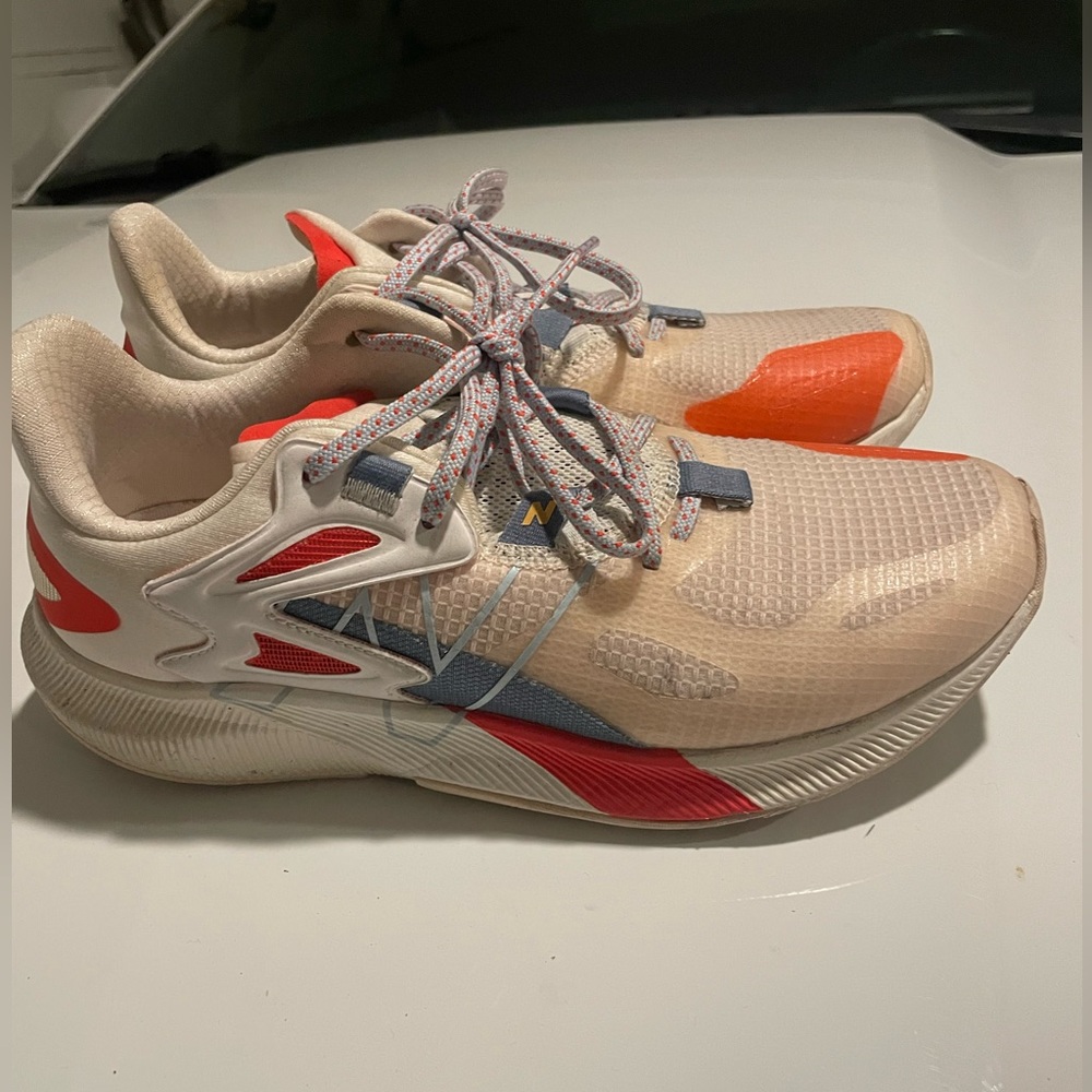 New Balance Womens FuelCell Propel RMX Running Sneakers